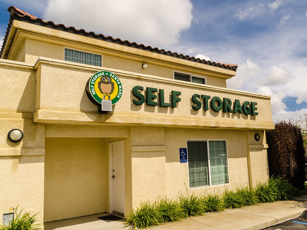 Picture of: Self Storage of Santa Maria – Santa Maria