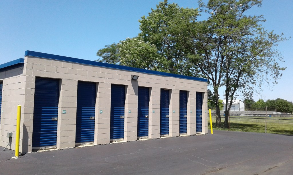 Picture of: Simply Self Storage – Bolingbrook, IL