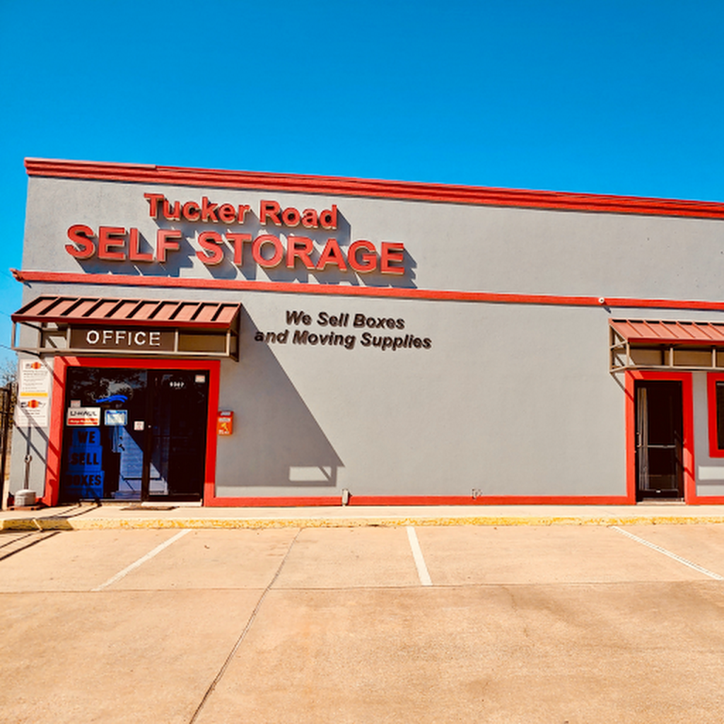 Picture of: Tucker Road Self Storage – Self-Storage Facility Serving Biloxi